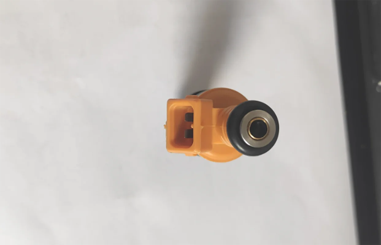 4Pcs Fuel Injector Nozzle For BMW 5 6 7 Series E28 E24 E23 E32 M30 735 535 635csi OE No.:0280150130
