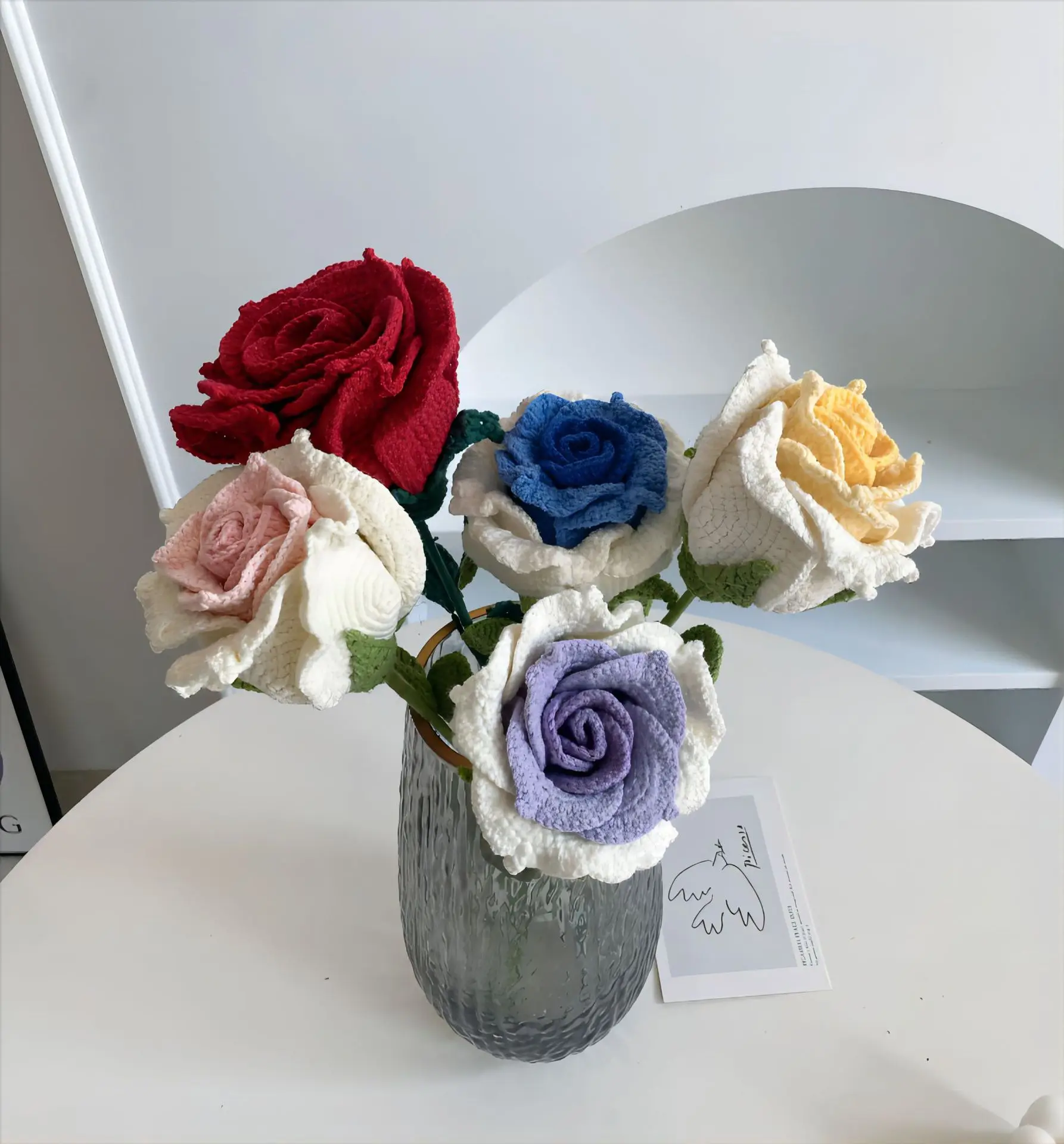 DIY Hand Crochet Online Celebrity Hot New Finished Product Simulation Eternal Life Bouquet Fashion Rose Valentine's Day Gift.