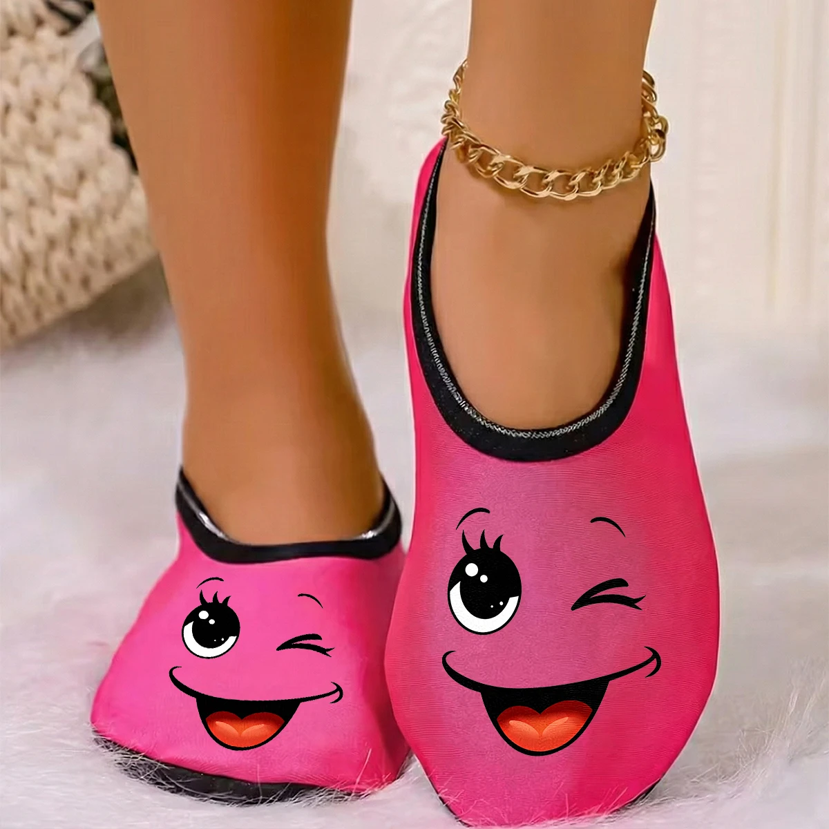 

Four-Season Wearable Couple Cute Expression Printed Suede Breathable High Elasticity Home Anti-Slip Floor Slippers