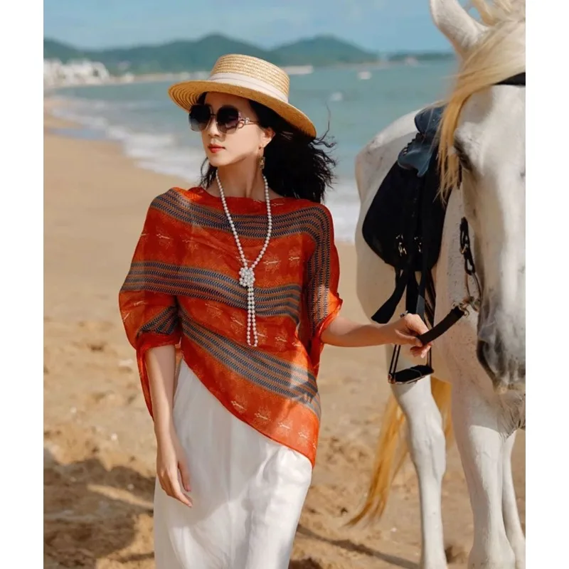 2027 New Ethnic Style Shawl Female Photo Outside Sunscreen Silk Scarf Women Casual Printed Bohemia Shawl Sun Protection Cape Top