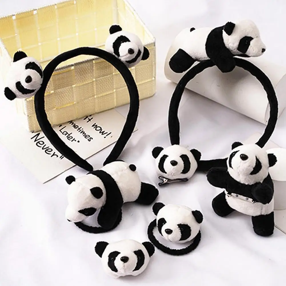 

Panda Serie Fluffy Plush Panda Hairband Hair Lovely Doll Bear Clips Brooch For Girls Boys Couple Coats Go Out Headdress