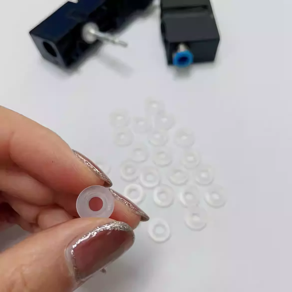 

20 шт. для уплотнений Heidelberg MEBH-4/2-QS-4-SA, уплотнение электромагнитного клапана M2.184.1111 1221 1131