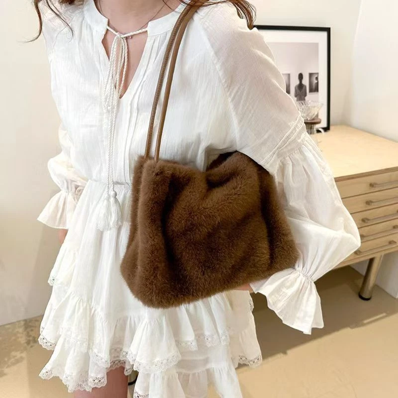 Solid Color Fluffy Soft Plush Shoulder Bag Casual Handbag Travel Shopping Tote Bag Large Capacity Underarm Bag