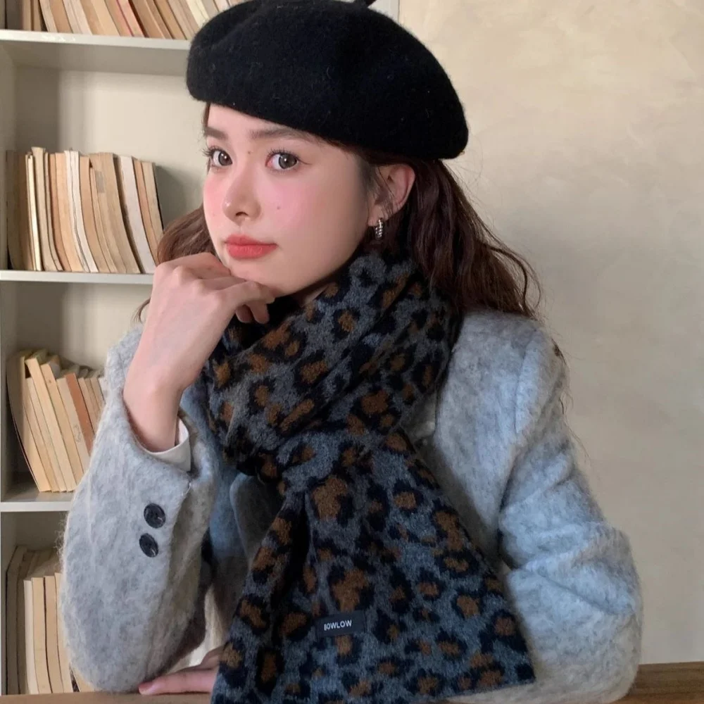 

Fashion Thicken Leopard Print Scarf for Woman Knitted Warm Wool Winter Scarves Korean-style Long Neck Warmer Shawl bufanda mujer