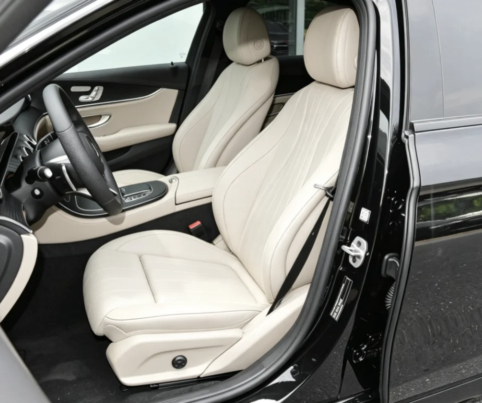 Für W213 2017~2020 Maßgefertigte Autositzbezüge Luxuriöses Nappaleder 100% Passgenau Innenraumzubehör 360 ° Vollständige Abdeckung – Detail 1