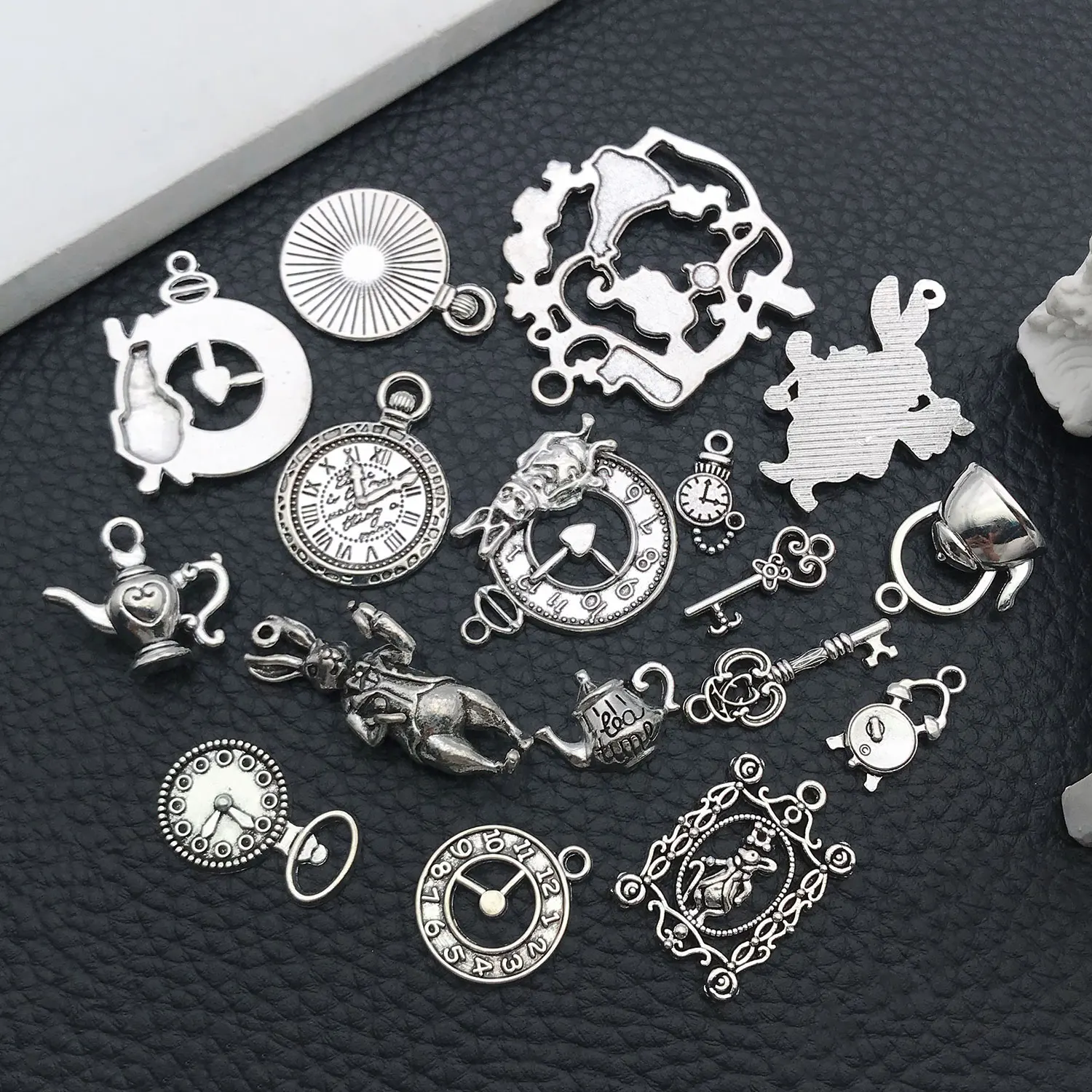 44/45pcs Antique Silver Bronze Tone Alice in Wonderland Charm Tales Tea Party Steampunk Skeleton Keys Pendants for DIY Jewelry image 5