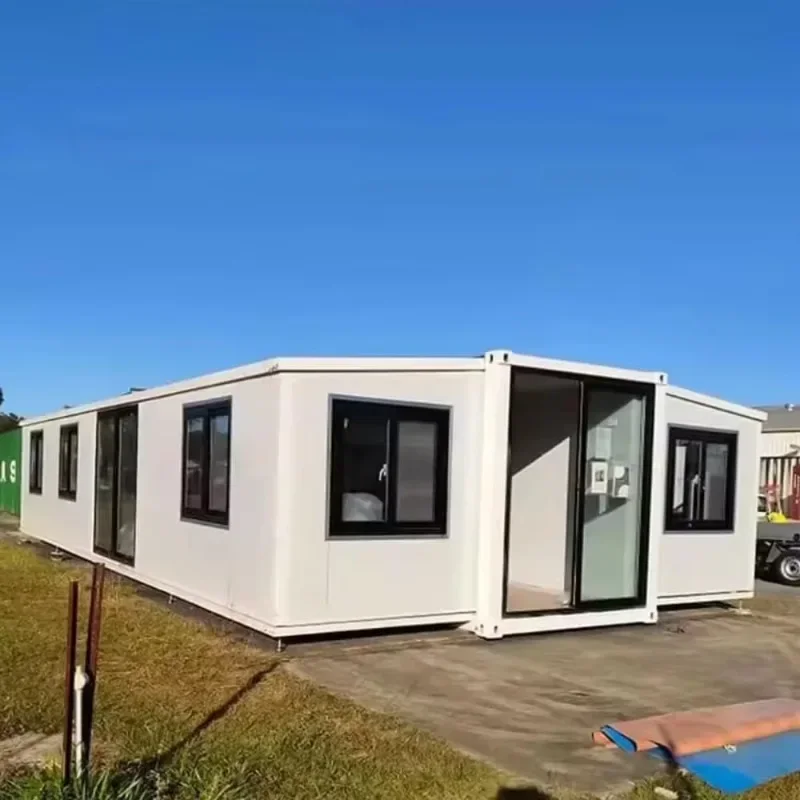 Customizable Contemporary Design 20ft 30ft 40ft Movable Container Houses Prefab Residential Units Villas Made Sandwich Panel