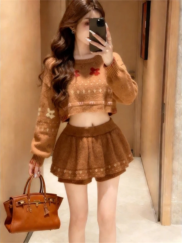

Loose Lazy Sle Tee-Color Star Flower Embroidered Sweater Knitted Top Skirt Pants Spring New Arrival Faion Set for Women