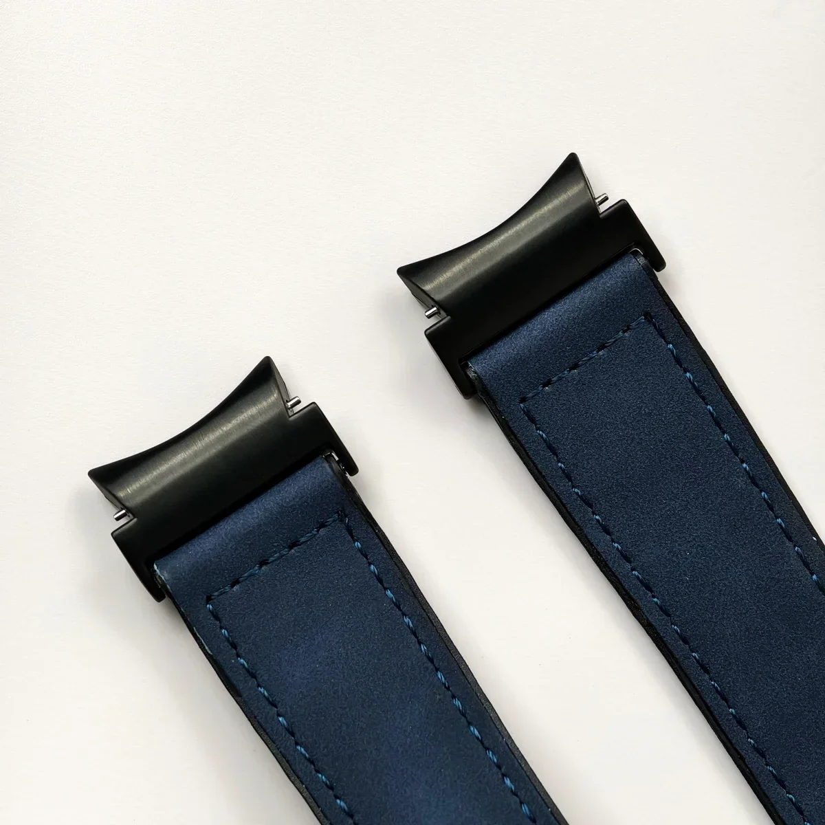 سوار جلد لساعة سامسونج جالاكسي ، حزام بدون ثغرات ، 7 ، 6 ، 4 كلاسيك ، 5 برو ، 6 ، 4 ، 7 ، 40 ، 44 ، 45 ، 43 ، 47 ، 42 من من من ، 46