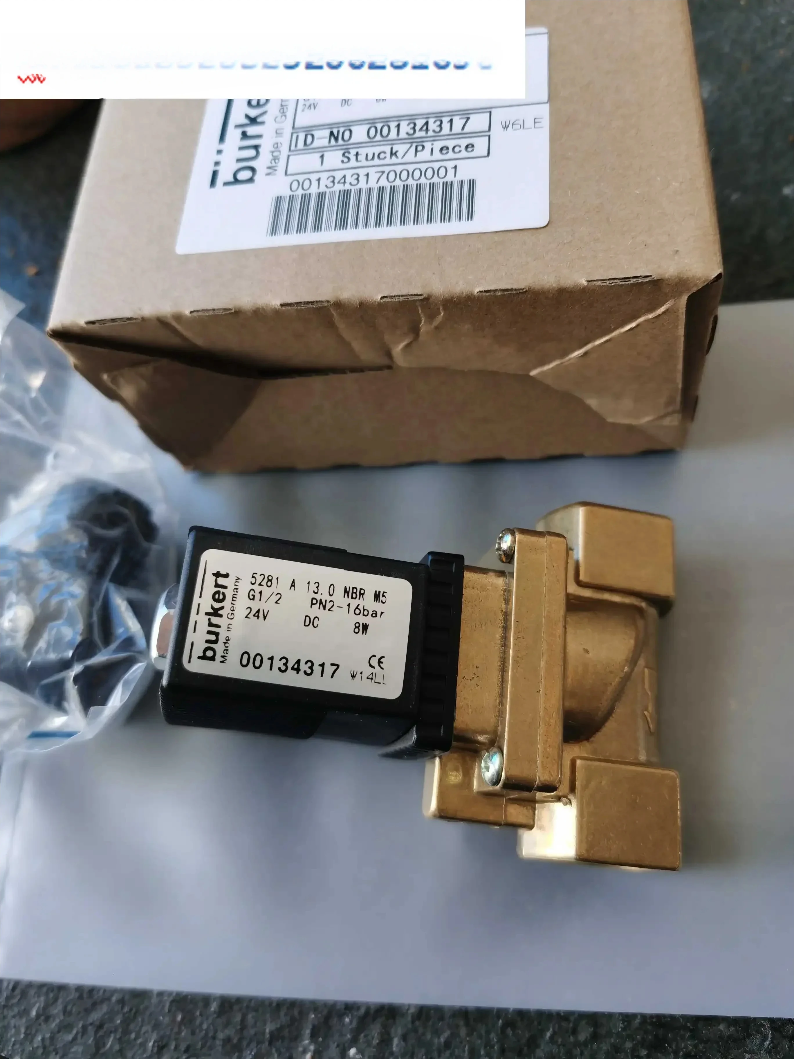 

Baode solenoid valve 5281A, two position, two ventilation control valve 00134317, 00134320, domestically produced
