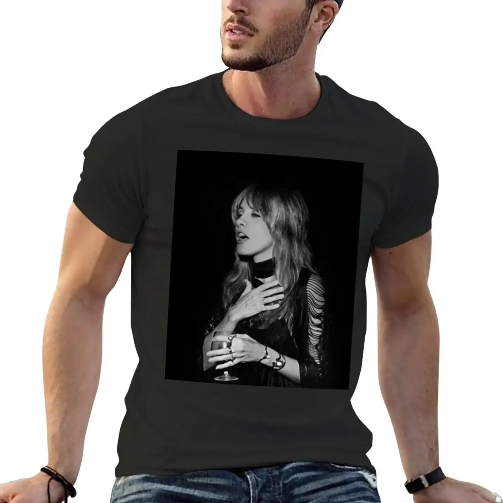 

Stevie nicks middle finger T-Shirt blacks vintage clothes customizeds men graphic t shirts