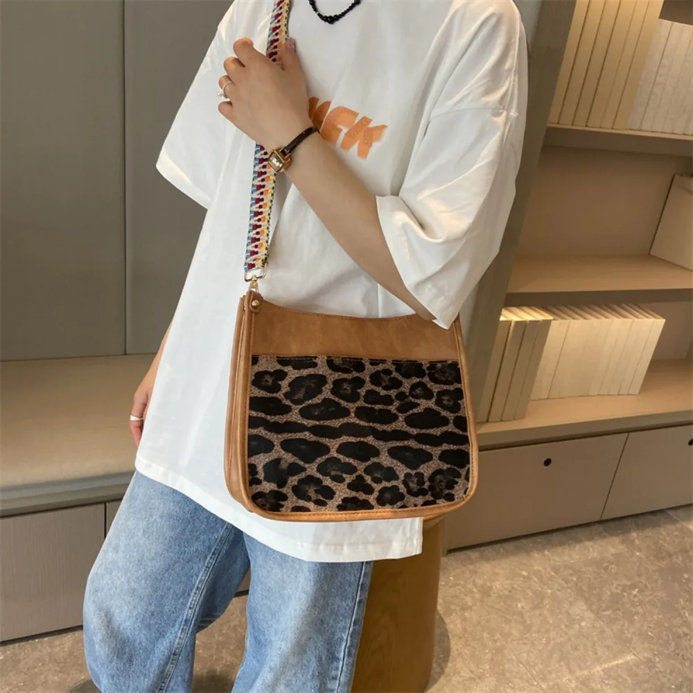 Leopard PU Leather Shoulder Bags Women Fashion Vintage Guitar Strap Messenger Bag Female Casual Versatile Crossbody Bag