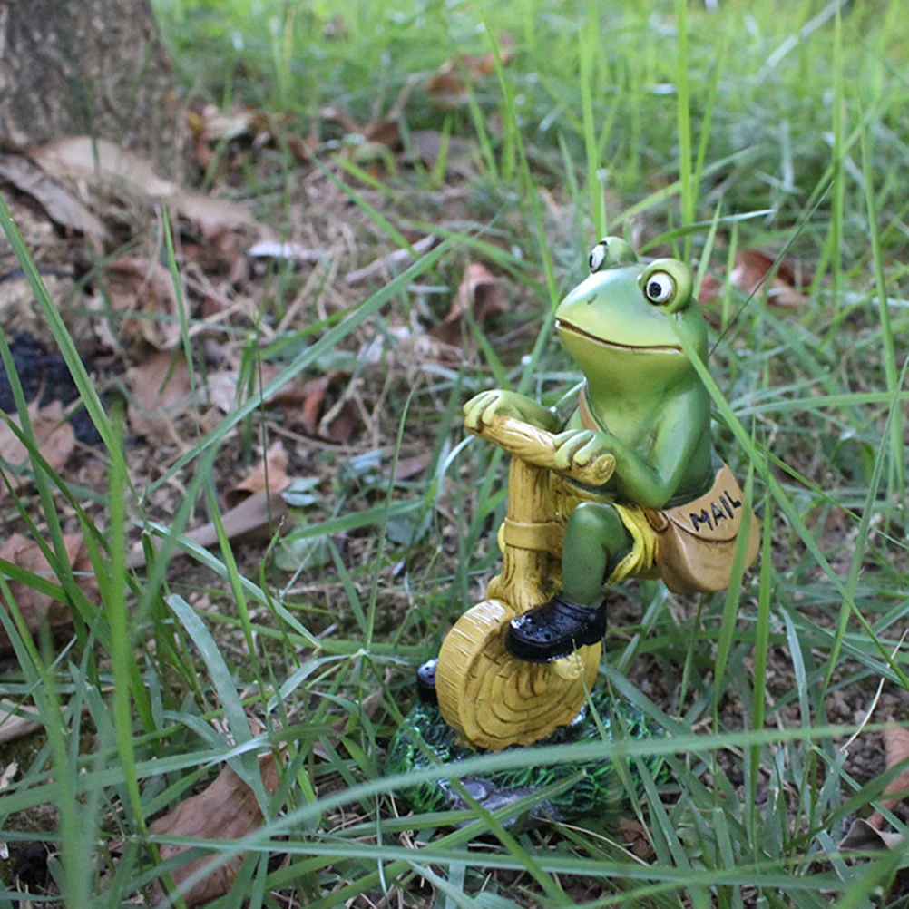 

Resin Frog Statue Sturdy Resin Centerpiece Garden Decoration Cartoon Frog Ornament Animal Craft