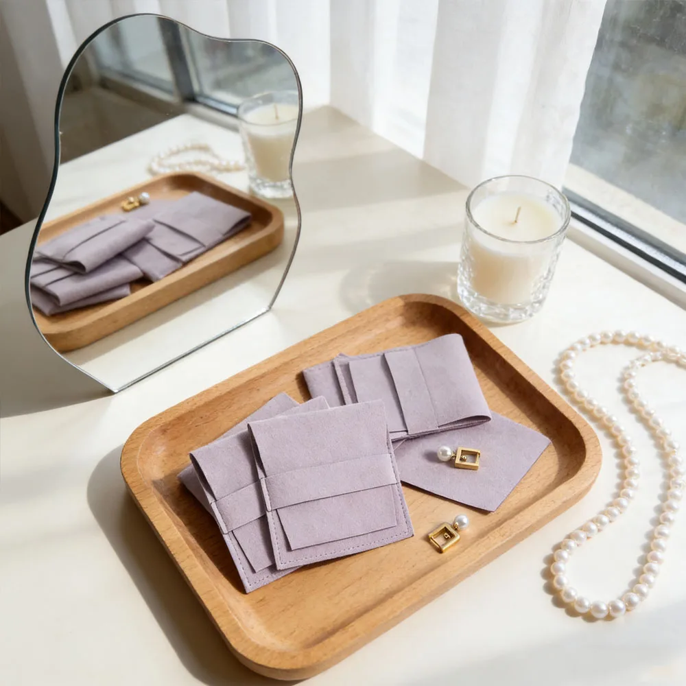 

10Pcs 8x8cm Small Size Microfiber Strip Bag Jewelry File Pouch Diamond Rings Stud Crystal Pendant Bracelet Packaging Trinkets