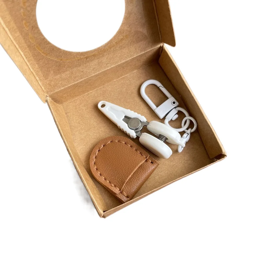 High Precision Art Mini Scissors with Protective Cover Keychain Design Sewing Embroidery Snips Straight Tip Portable