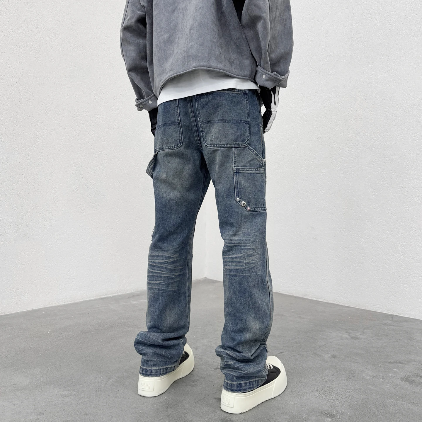 Pine Stone Willow Nail Decoration Washed Blue Logging Jeans Streetwear Baggy Straight Leg Pants Frayed Jeans Y2k Relaxed Fit