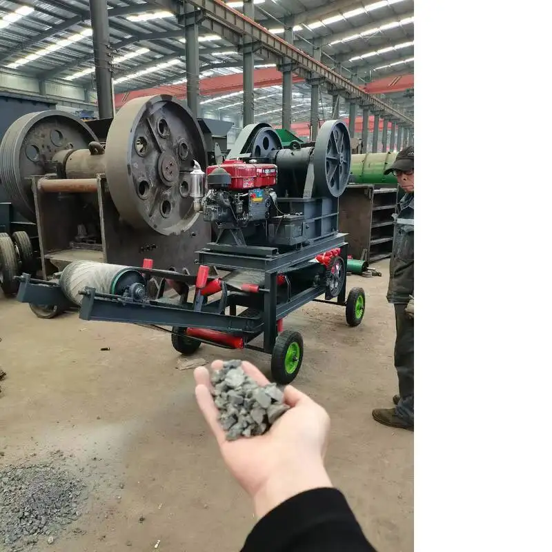 

Portable 5-20TPH PE 220X350 Mobile Jaw With Conveyor Belt For Stone Crusher Hine