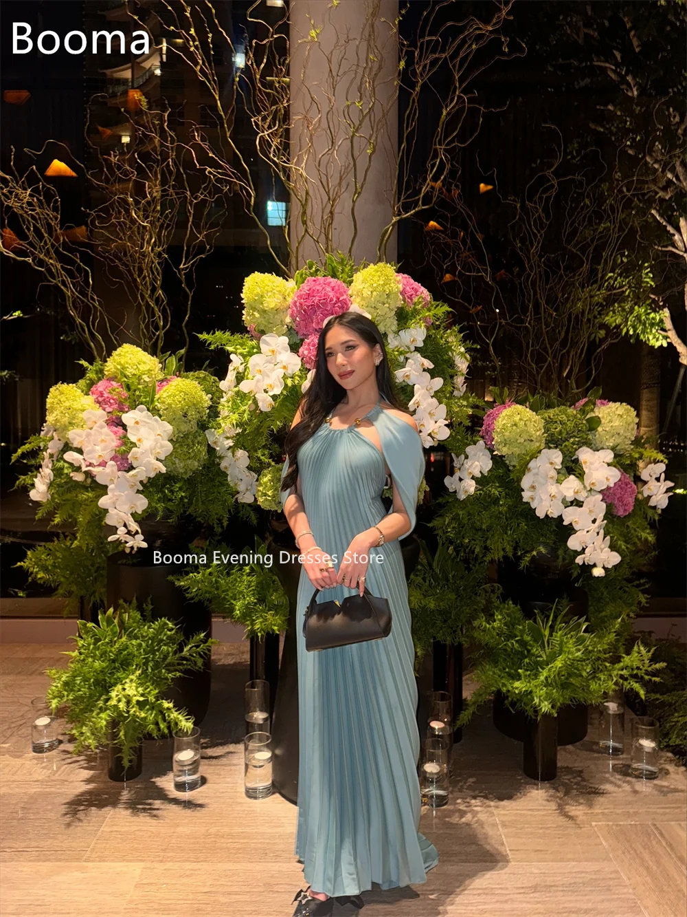 Booma فساتين أنيقة على شكل حرف A مكشوفة الكتف بدون أكمام باللون الأزرق فساتين حفلات رسمية للنساء مطوي فستان حفلات بسيط حسب الطلب