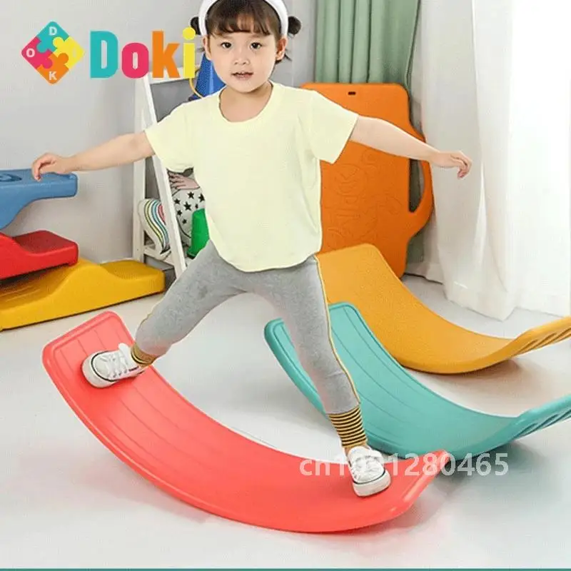 Doki Child Balance Seesaw Toy Indoor Curved Wobble Board Baby Double Outdoor Yoga Board Outdoor Toy Games For Kids Juegos New