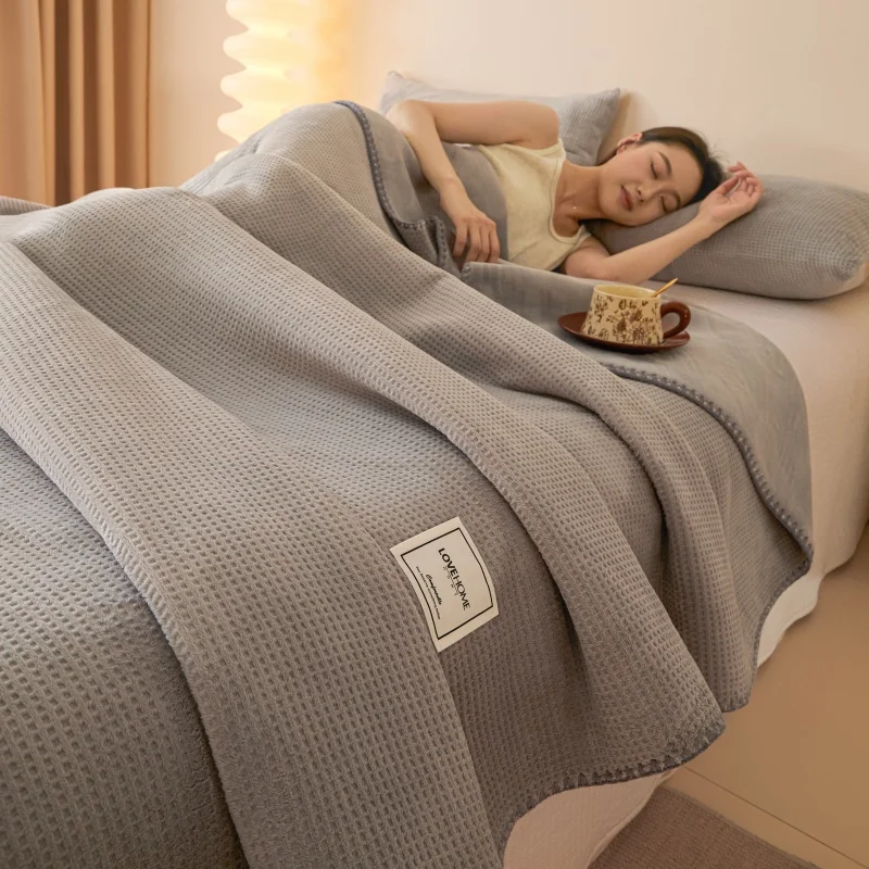 Premium Cozy Fleece Waffle Thermal Blanket Double Layer Milk Velvet Throw Blankets Fluffy Soft Bed Cover for All Season Throws