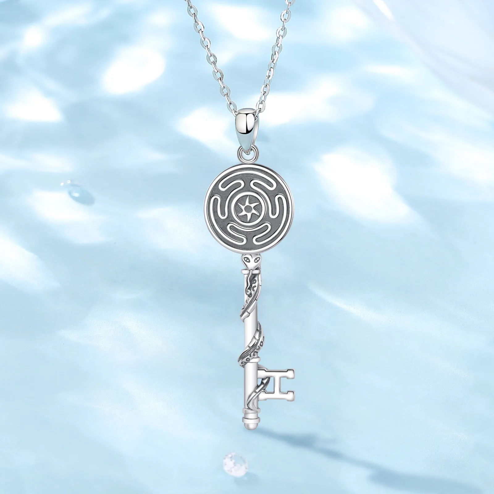 Eudora 925 Sterling Silver Hecate Wheel Necklace Triple Goddess