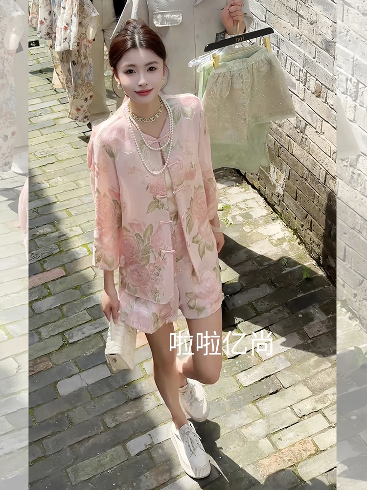 

Fashionable Long Sleeve Women's Set Spring New Chinese Style Elegant Cardigan Top Shorts Two Piece Set Unique Beautiful