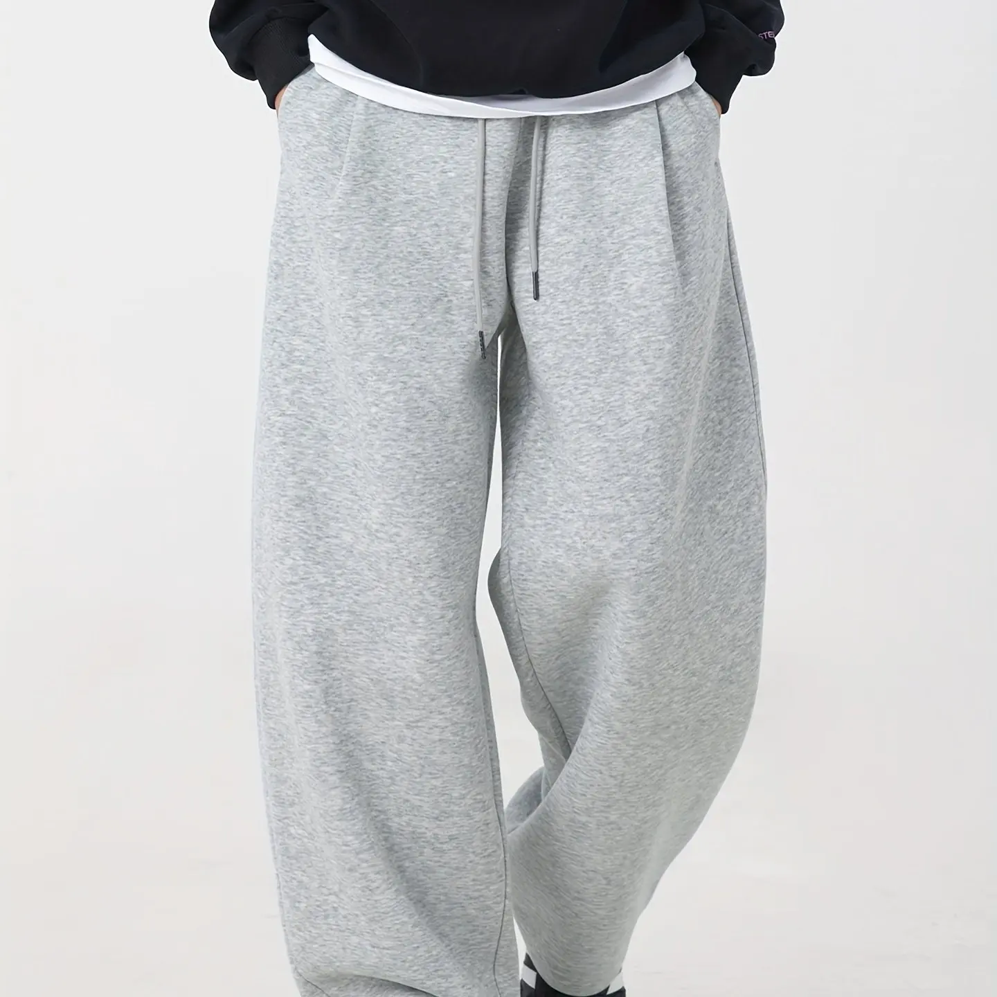 

Men's Fashion Spring and Autumn Basic Solid Color Silhouette Drawstring Loose Daily Casual Sweatpants