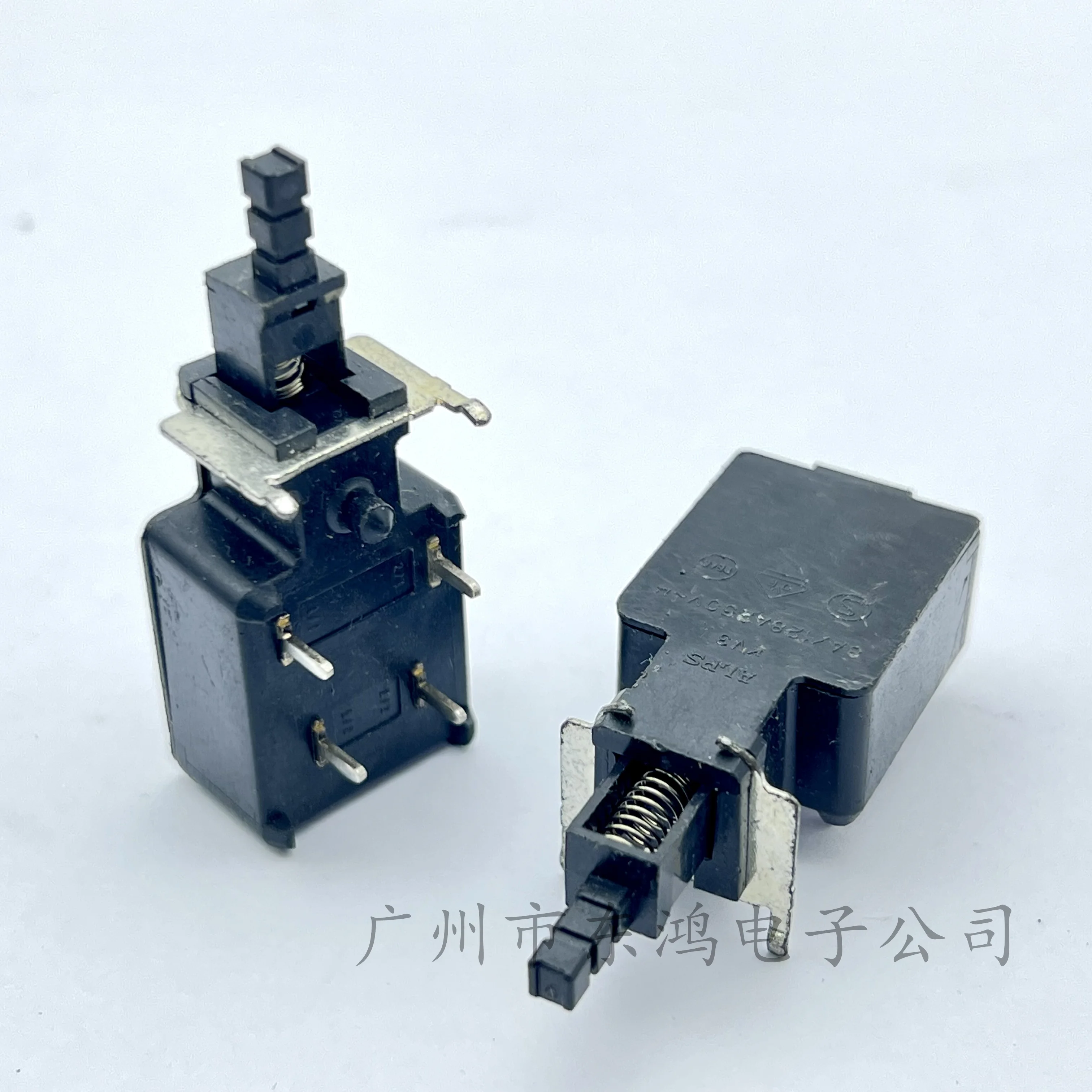 1 PCS ALPS high-quality KDC-A11 color TV power switch two-way 4-pin direct key switch self-locking TV-8