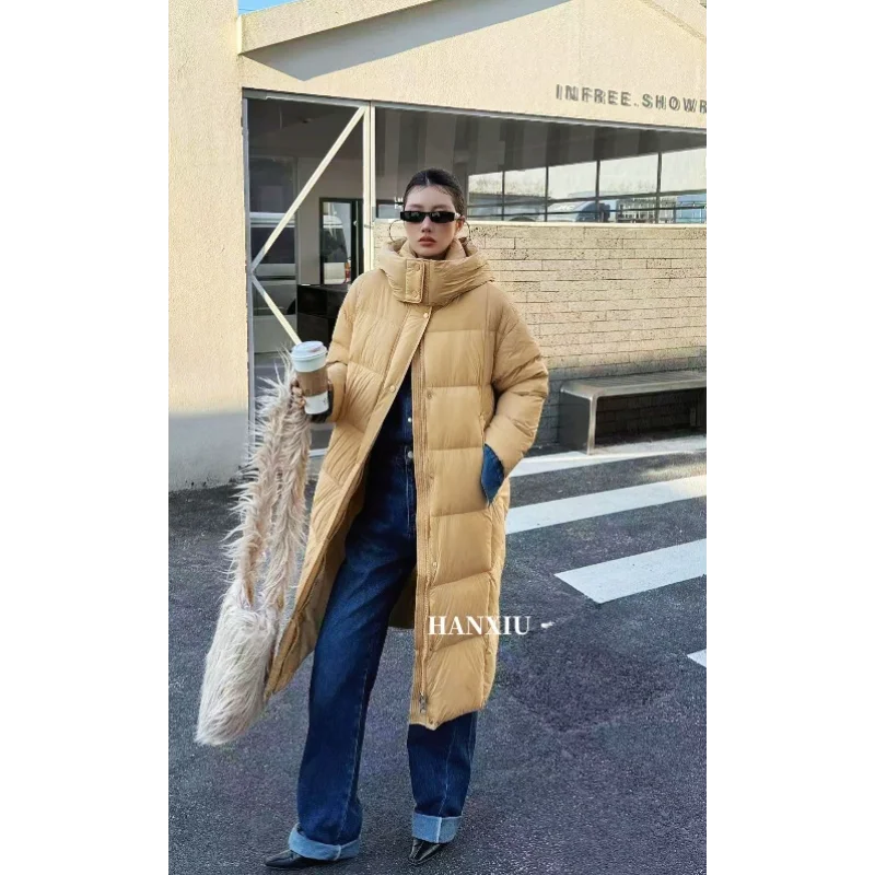 Piumino da donna Inverno 2025 Nuovo stile coreano di media lunghezza alla moda addensato Bestseller Cappotto oversize al ginocchio
