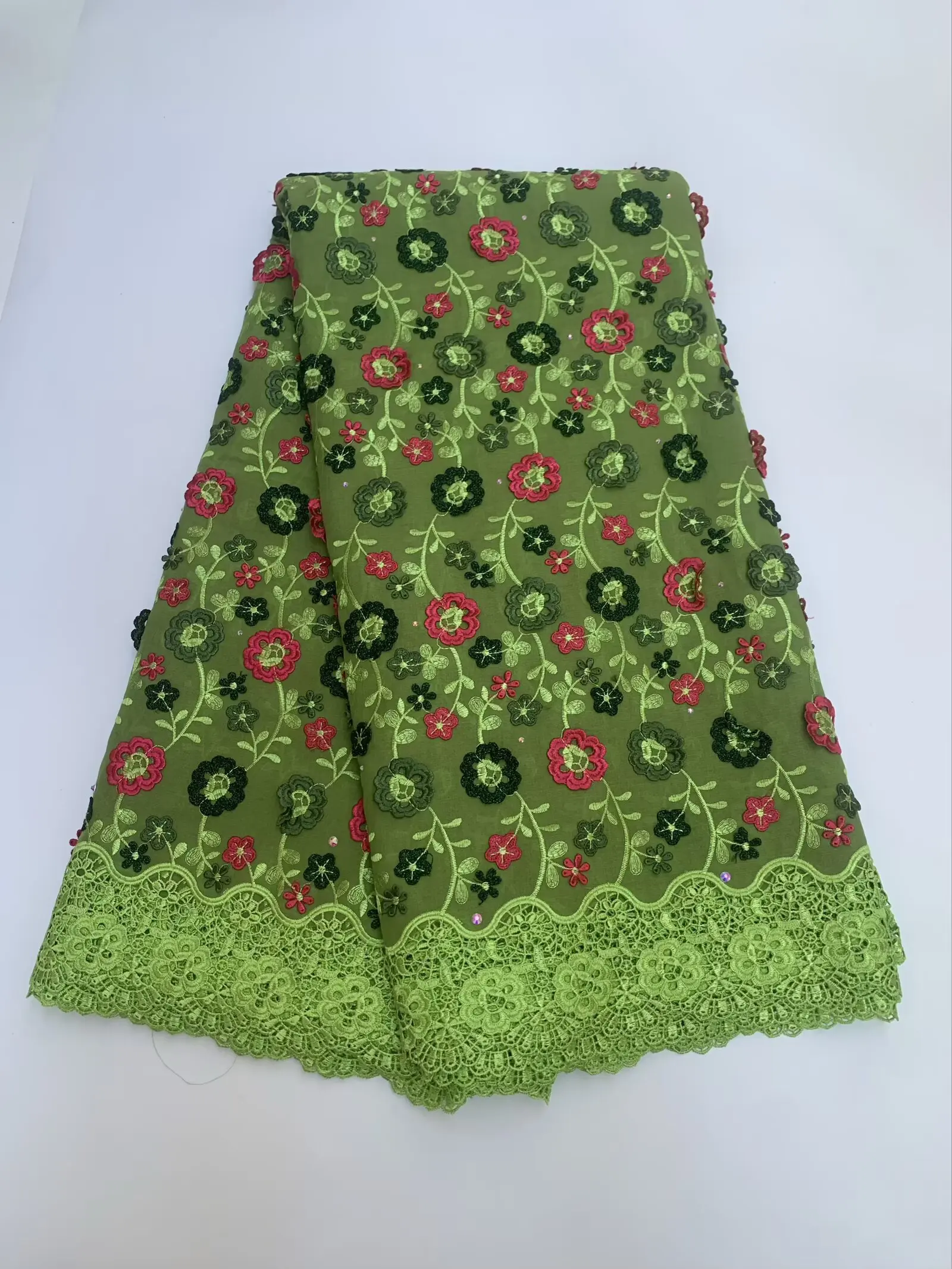 

Swiss Voile Lace In Switzerland With 3D Flower Applique Stones Super Quality African Lace Fabric For Wedding Lace Dress 1F101