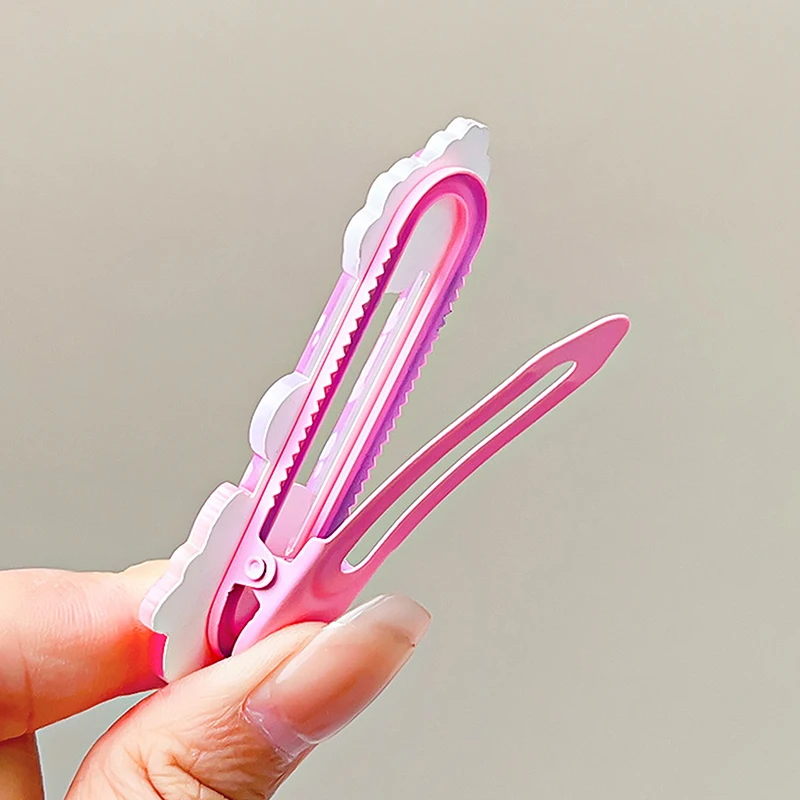 Sanrio-horquilla hueca de dibujos animados, Clip para el cabello de Anime Kawaii, maquillaje para niñas dulces, pinza lateral para el cabello, accesorios para el cabello, 1 unidad