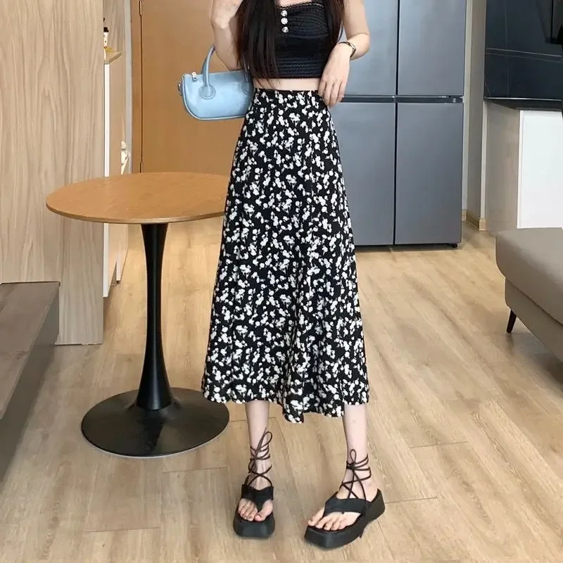 レディース パッチワークスカート 花柄 ミディ丈 ワンピース ハイブランド ヴィンテージ Vネック Y2K 新作 ハイクオリティ トレンド 2025 Aライン スカート