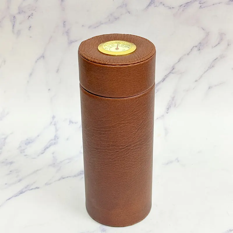 

Кожаный дорожный хьюмидор, коробка для сигар, кедровое дерево, портативный чехол для сигар, увлажнитель, коробка для гигрометра, аксессуары для сигар, подходят для 5 сигар 917