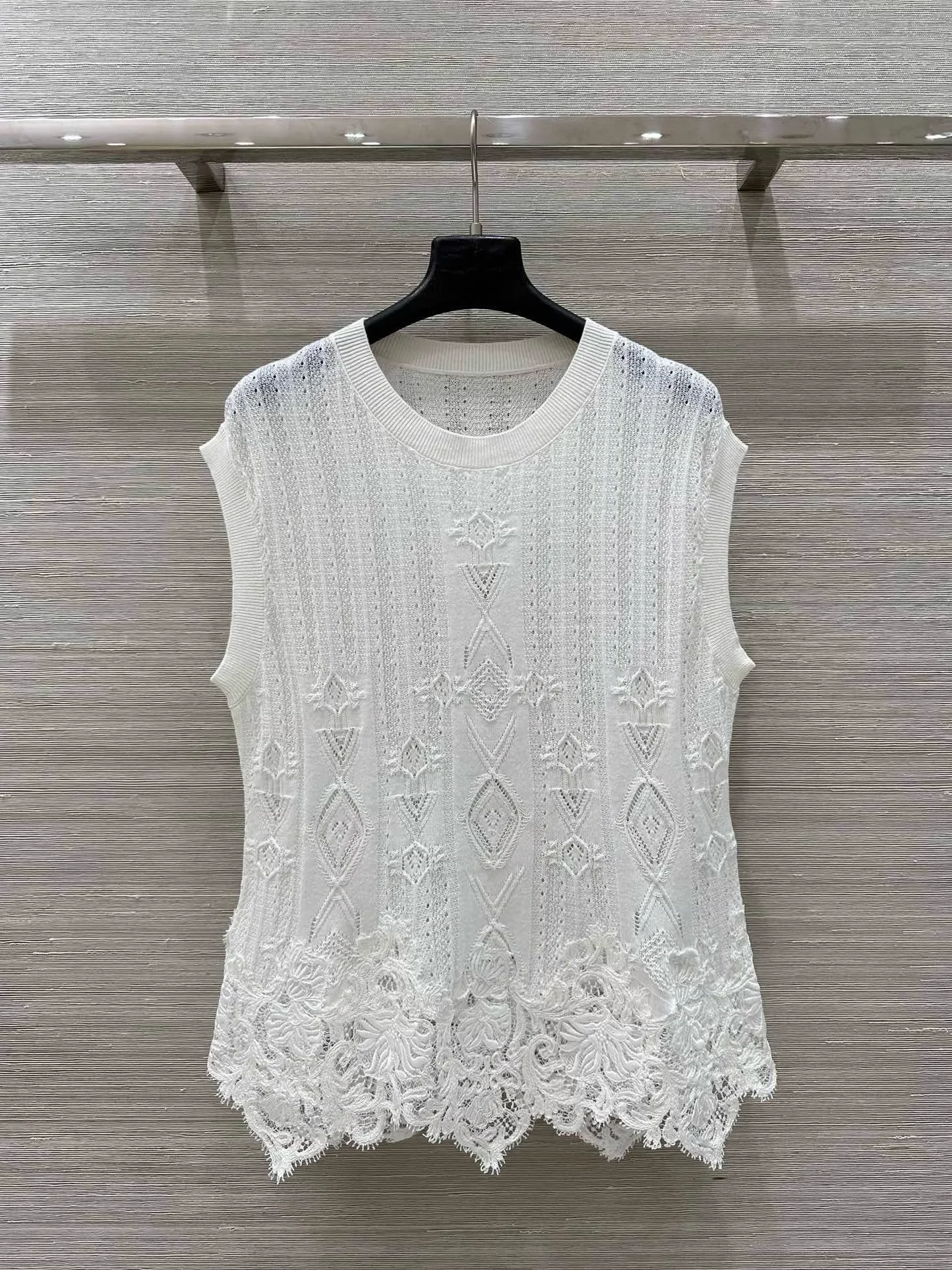 

Crochet Hollow Out Women White Knitted Vest Round Neck Sleeveless Casual Cashmere Cotton Sweater