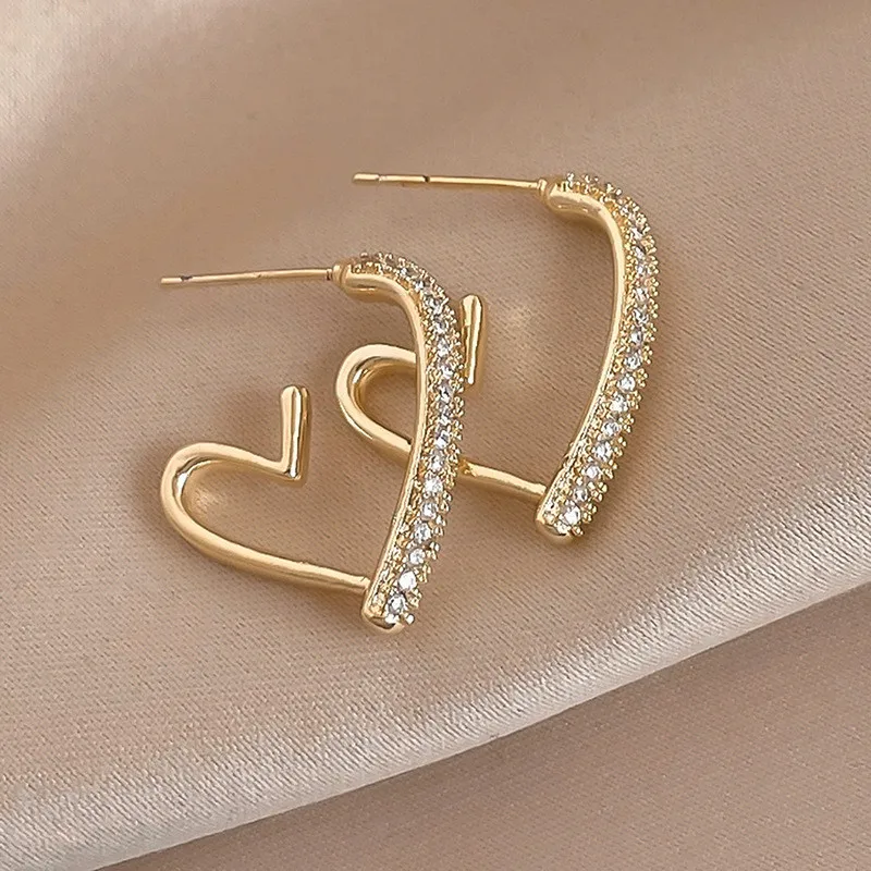 925 Silver Needle Korean Fashion Crystal Heart Earrings For Women Jewelry 2024 Trending New Luxury Women\'s Gold Color Earrings