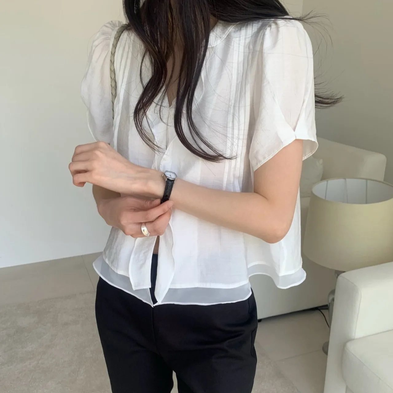 Padded Short Sleeve Single Button Fake Two-Piece Shirt Women's Fashion Versatile Style Bubble Sleeve Polyester Fiber 100%