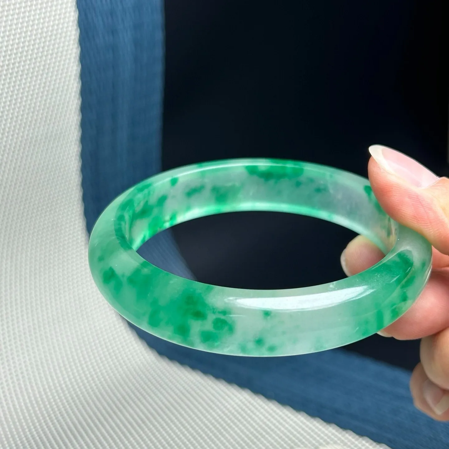 Real Natural Ice Myanmar Green Jade jadeite bracelets bangle 62MM view 2