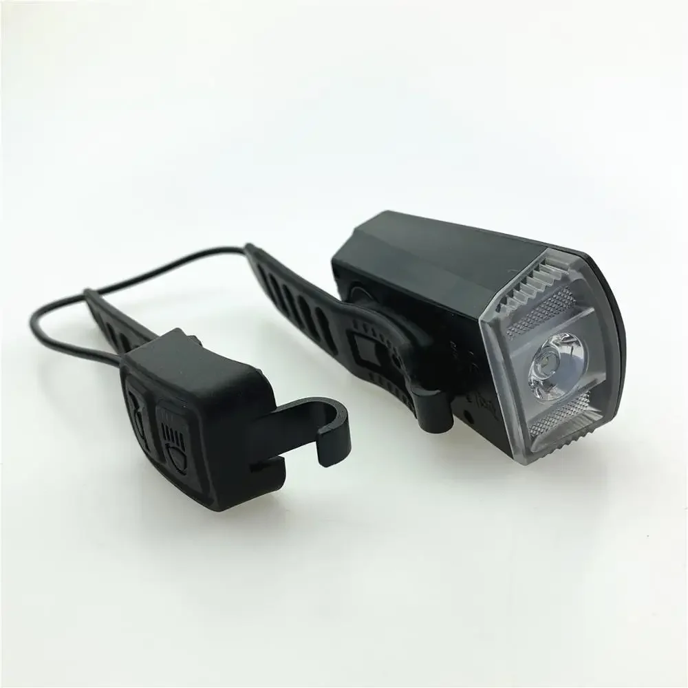 

Bicycle Headlights For Night Riding Rechargeable Flashlight Night Riding Equipment Lights