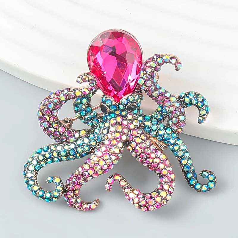 Pin de esmalte de pulpo con pedrería azul, broches de pulpo para mujeres y hombres, lindos accesorios de joyería de cristal con animales marinos, regalo