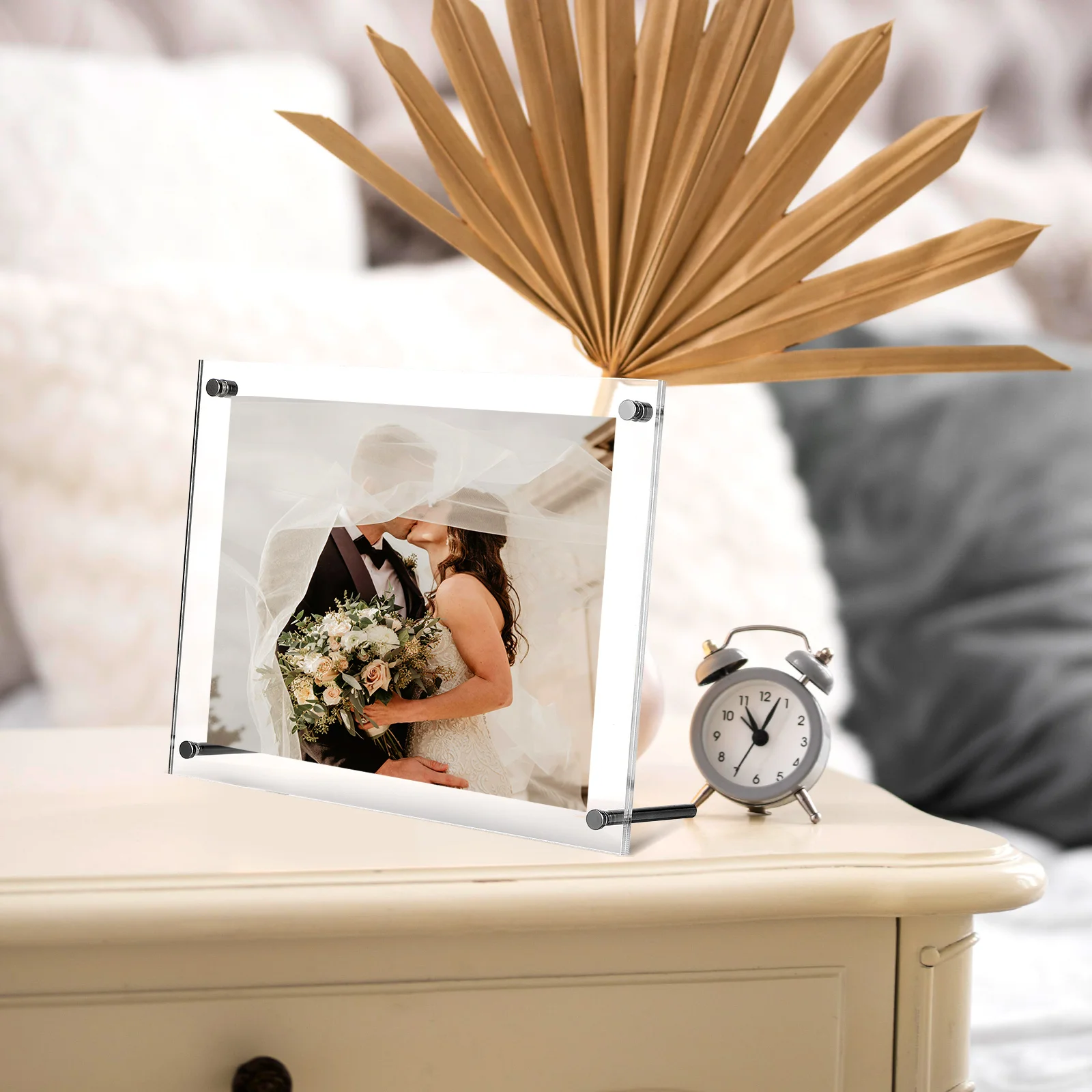 

Acrylic Clear Frame Picture Frame Hanging Chain Desk Wall Decor Wedding School Photos Acrylic Self Standing Photo Frames
