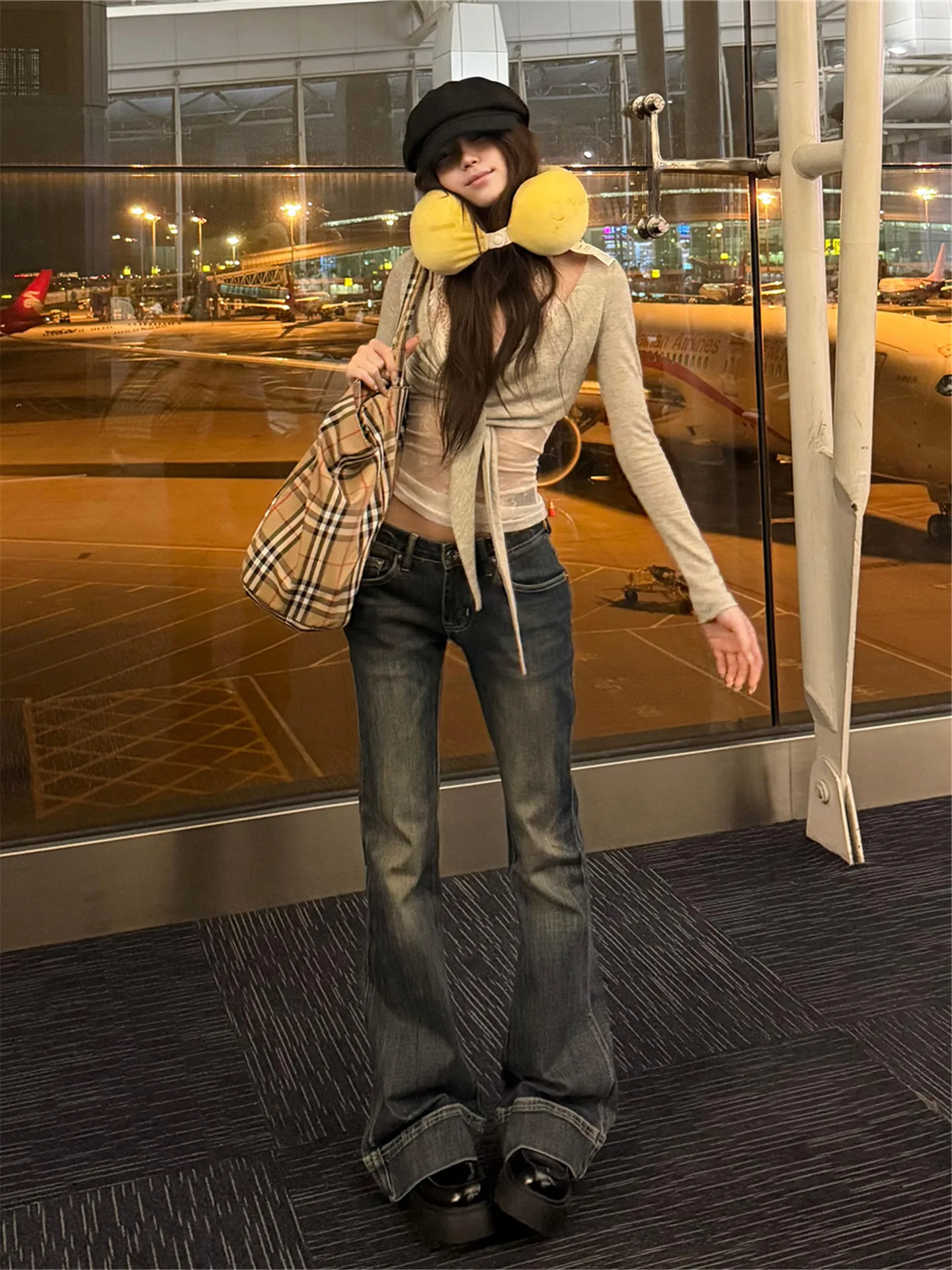 

Американские ретро-джинсы с высокой талией и расклешенными штанинами, женские, утягивающие, длинные леггинсы, весенние, для танцев, из мягкого хлопка, с эффектом потертости