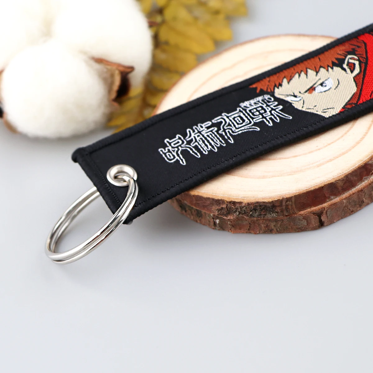 Japanese Anime Key Chain for Motorcycles and Cars Anime Key Tag Satoru Gojo Embroidery Key Fobs Keyring Fashion Chaveiro