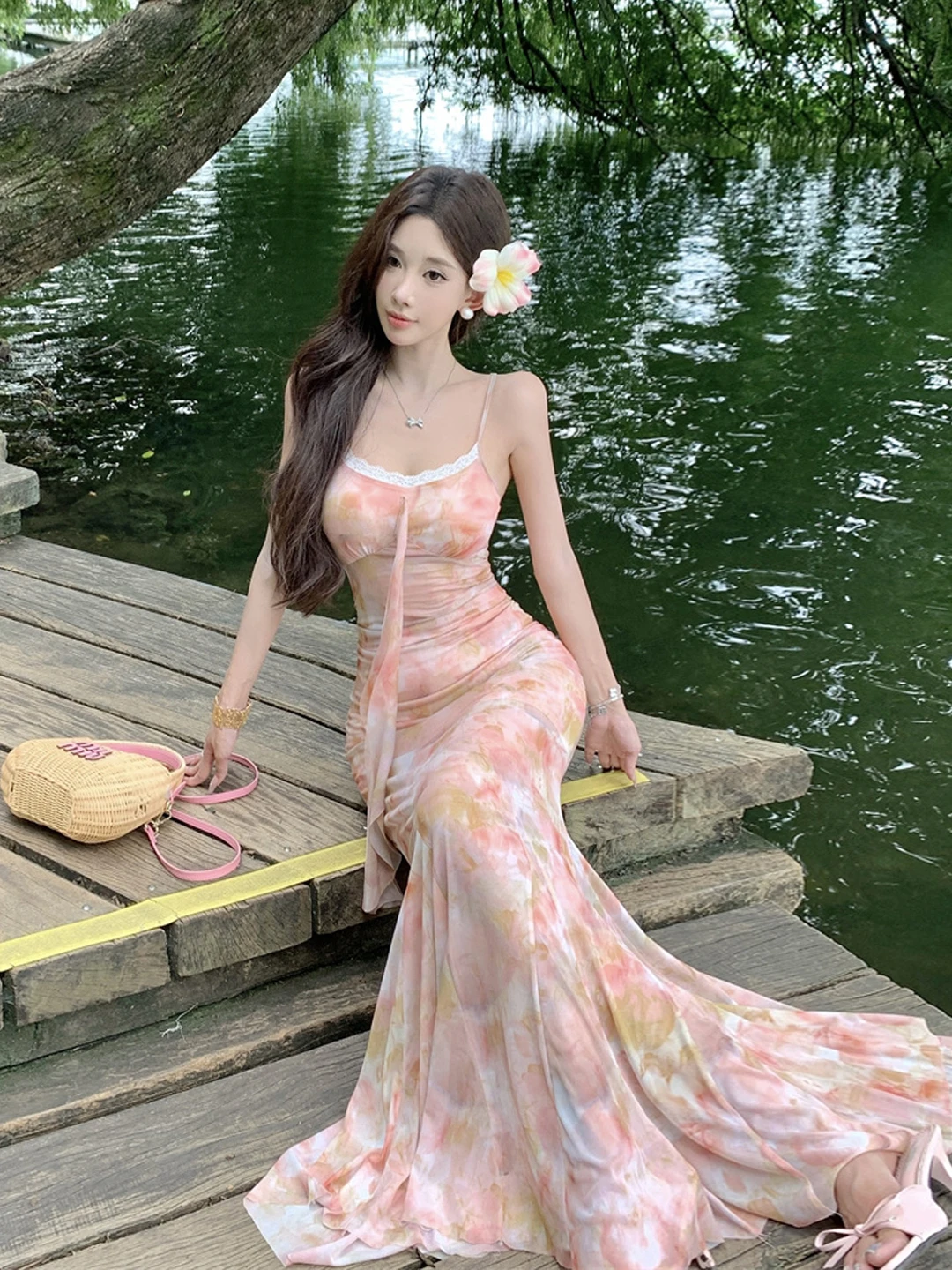 

Платье Island Beau с цветочным принтом и запахом Dr Slim Fit Summer Vaion Beach Holiday с высокой талией и юбкой на бретельках Fi Tail