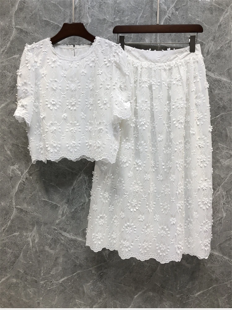 

Two Piece Sets 2023 Summer Fashion Style Clothing Sets High Quality Ladies Flower Embroidery Sexy Crop Top+High Waist Long Skirt