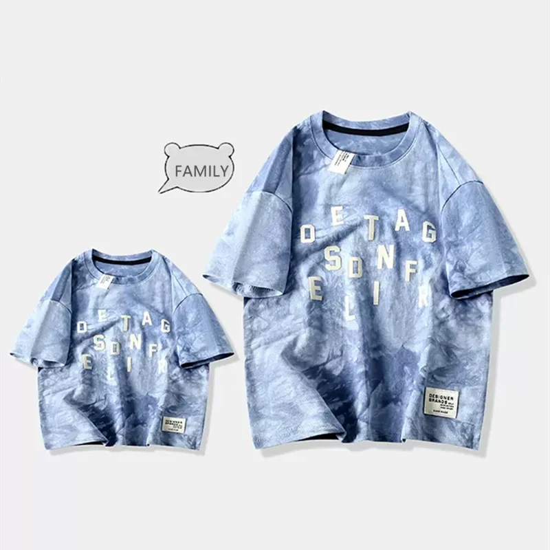 

Family T Shirt for Mom Dad and Son Daughter Equal Cotton Short Sleeve Tee Shirts Summer 2023 Fashion Father Mother Baby Clothing