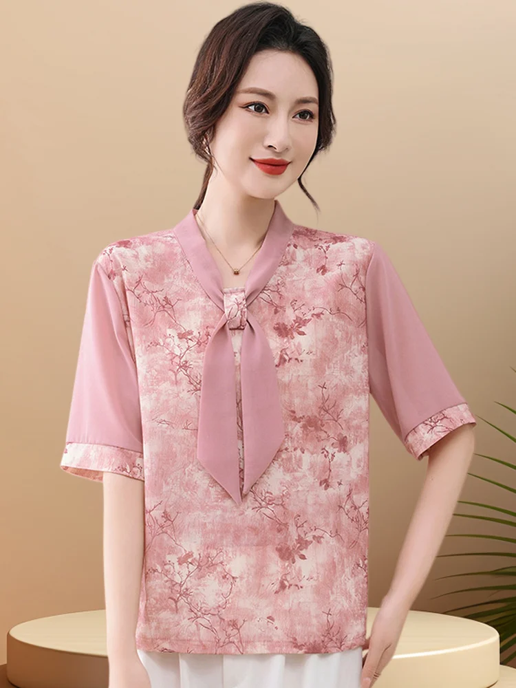 

Floral Print V-Neck T-Shirt Short Sleeve Chiffon Top for Middle-Aged Women Fashionable Summer Mom Clothes Anti-Aging