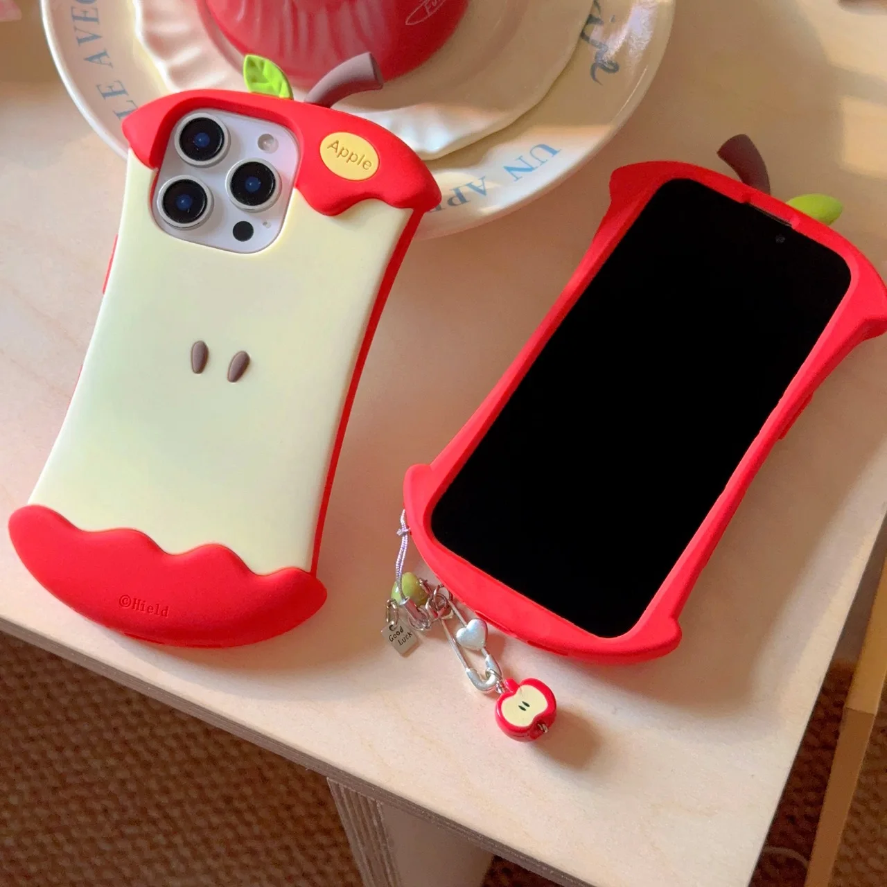 

Juicy Remnant - Funny 3D Apple Seed Core Soft Silicone Case for iPhone 12 13 14 15 16 Pro Max Phone Back Cover Shell with Chain