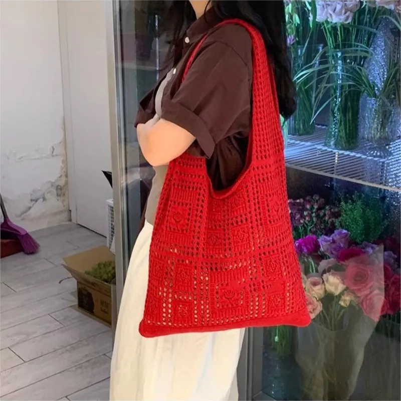 

Красная вязаная большая сумка в стиле ретро, женская полая сумка ручной работы, большая вместительная сумка на плечо, женские повседневные сумки для отдыха и путешествий, шикарные сумки для подмышек