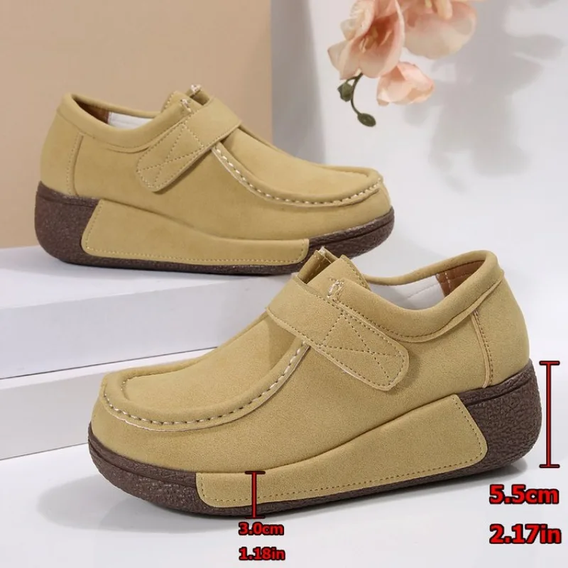 Women's Retro Thick Bottom Platform Shoes Soft Bottom  Shake Shoes Large Size Cross-Border Slip-On Casual Shoes