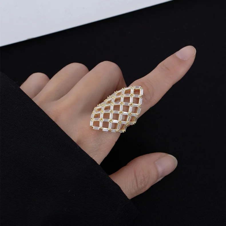 Groothandel holle patroon volledige diamanten overdrijving ring vrouwen fijne Europese Amerikaanse sieraden